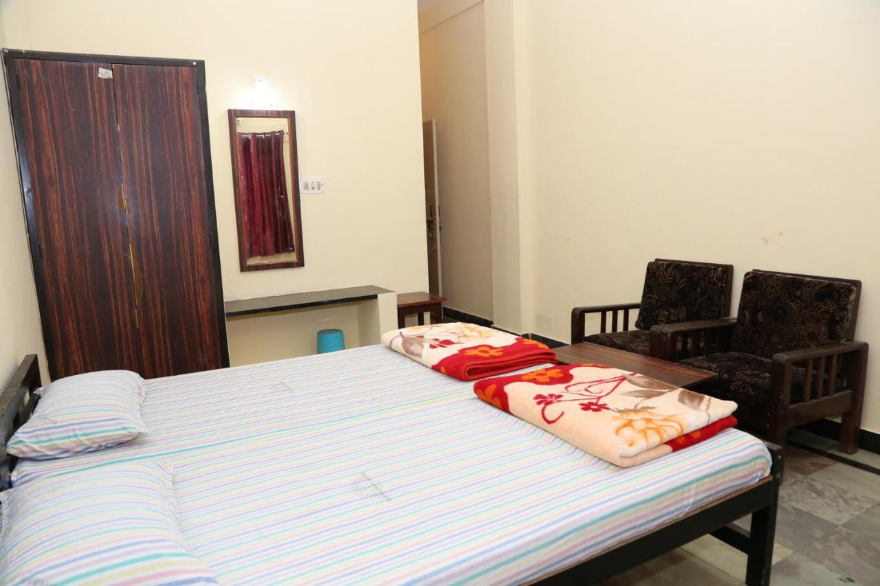 Hotel Sooryakamal Mahal Dharmastala Exterior foto